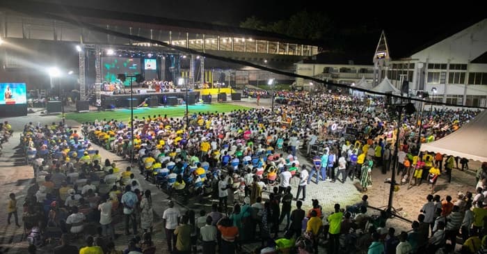 Check-in crowd at a Ghana church event